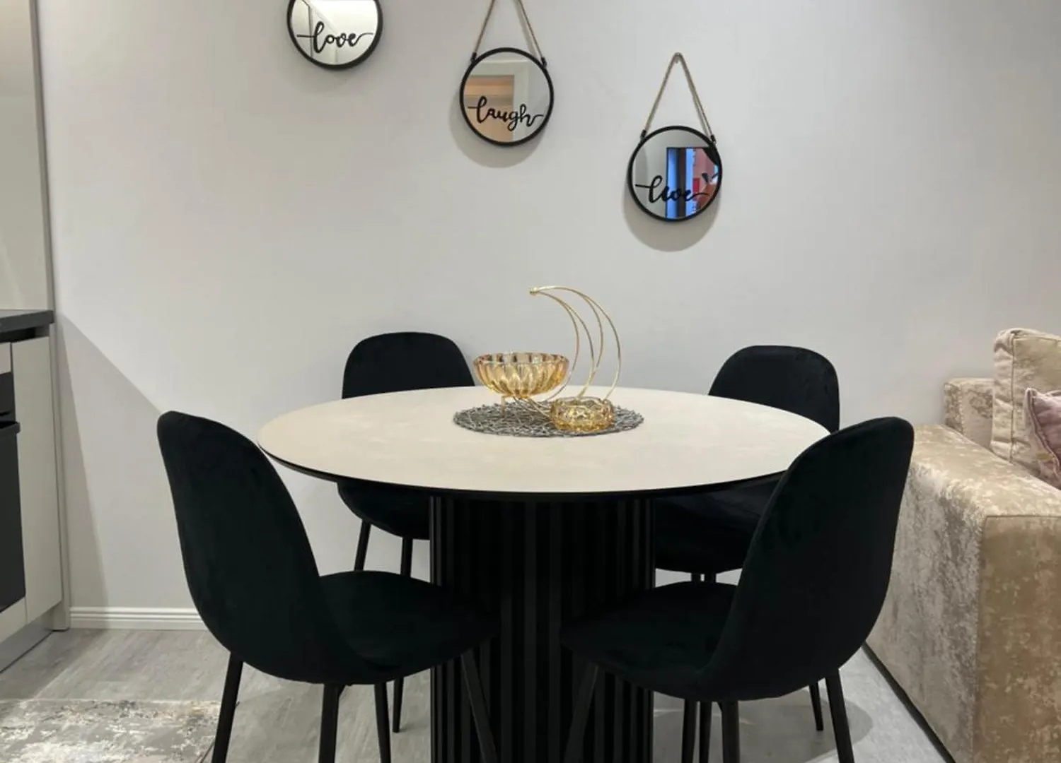Apartment Luxury Home Lc Golem
