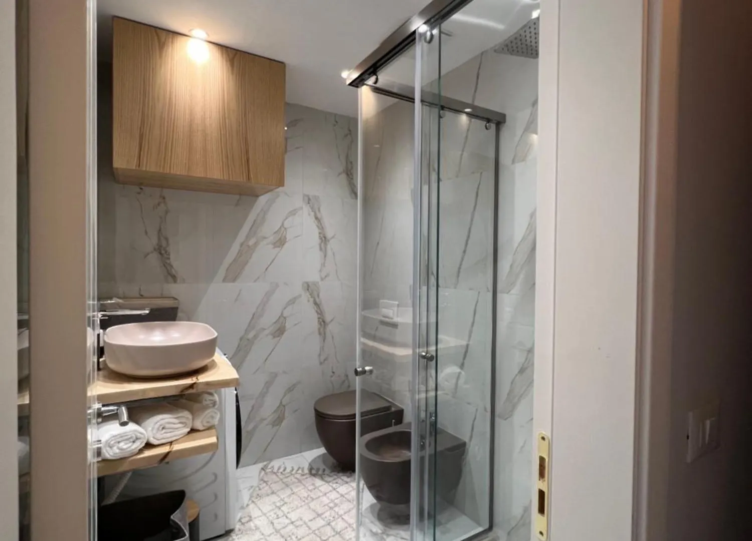 Luxury Home Lc Golem